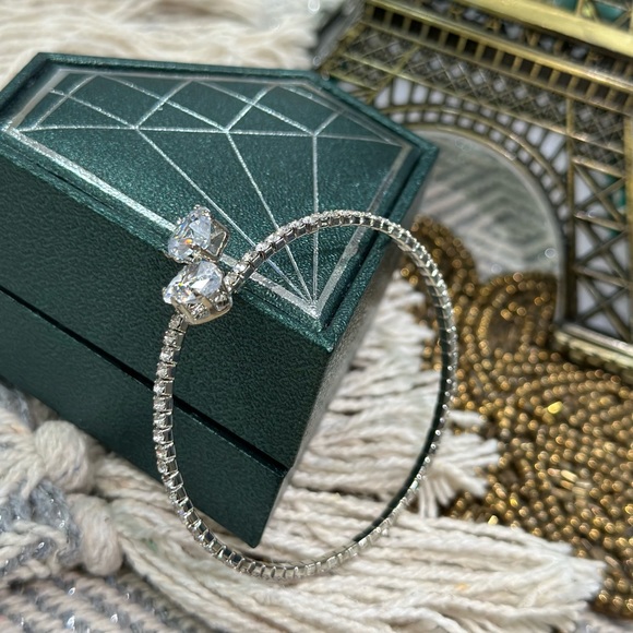 Bracelet - Picture 5 of 6